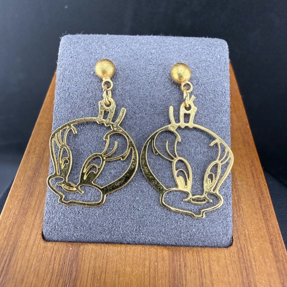 Vintage Warner Bros Earrings Pierced Gold Tone Tweety Bird Signed